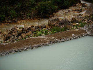 河原の湯